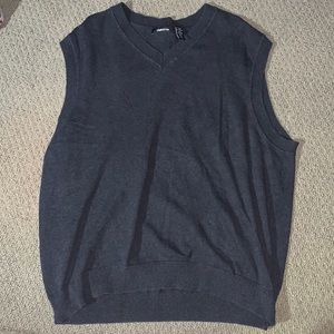 Sweater vest